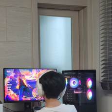 아들 만족도가 최상급입니다~~게임할때 얼굴에 미스도 자