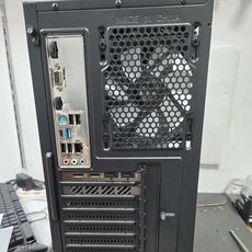 슈컴 견적조립PC (No.55134) : 인텔 코어i7-12세대 12700 엘더레이크 정품, GIGABYTE 지포스 RTX 4060 Ti WINDFORCE OC D6 8GB