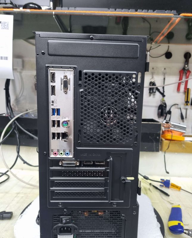 조립PC견적 사진3 슈컴 견적조립PC (No.54975) : AMD 라이젠5-5세대 7500F 라파엘 멀티팩정품 (쿨러포함), [한성] PNY GeForce RTX 3050 VERTO D6 6GB Dual
