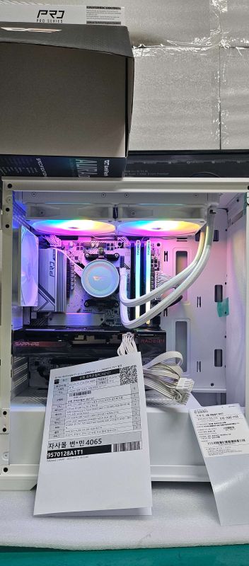 조립PC견적 사진1 슈컴 견적조립PC (No.54071) : AMD 라이젠7-4세대 5700X 버미어 멀티팩 정품, darkFlash DNM600 MESH RGB (화이트)