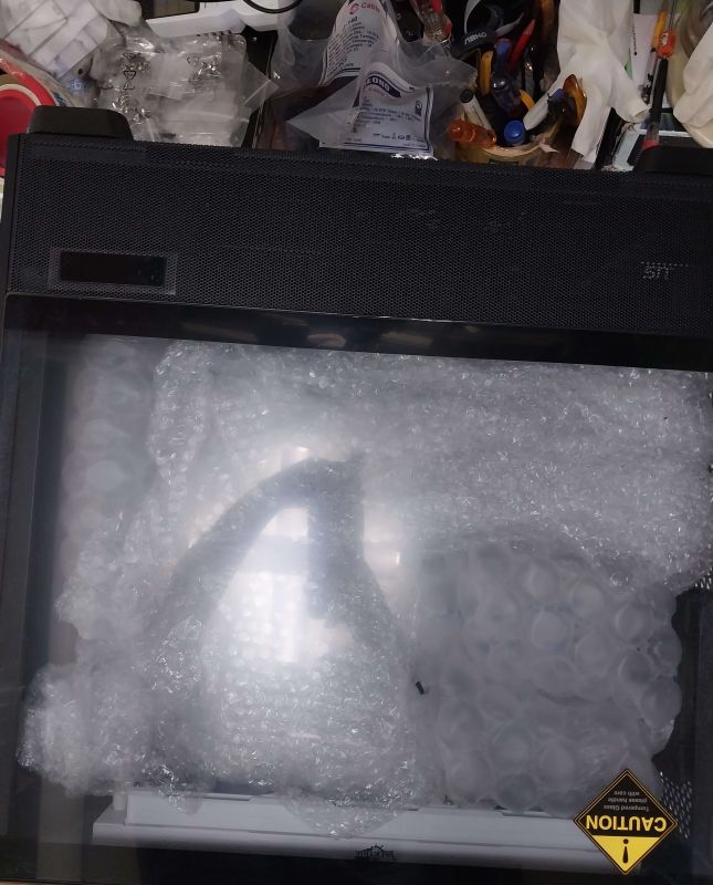 조립PC견적 사진4 AMD 라이젠7-6세대 9800X3D (그래니트 릿지) (멀티팩(정품)), SAPPHIRE 라데온 RX 9070 XT NITRO+ OC D6 16GB
