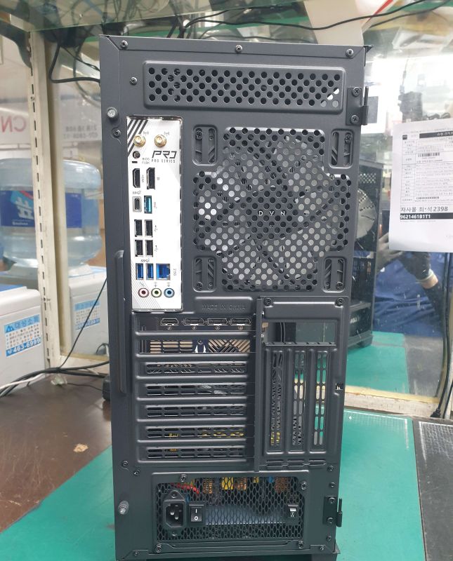 조립PC견적 사진1 AMD 라이젠7-5세대 7800X3D 라파엘 멀티팩정품 , ZOTAC GAMING 지포스 RTX 5070 Ti SOLID OC D7 16GB