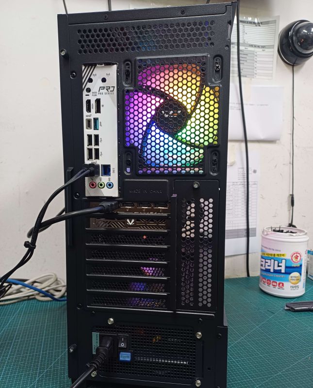 조립PC견적 사진2 AMD 라이젠5-6세대 9600X (그래니트 릿지) (멀티팩(정품)), ZOTAC GAMING 지포스 RTX 5060 Twin Edge OC D7 8GB