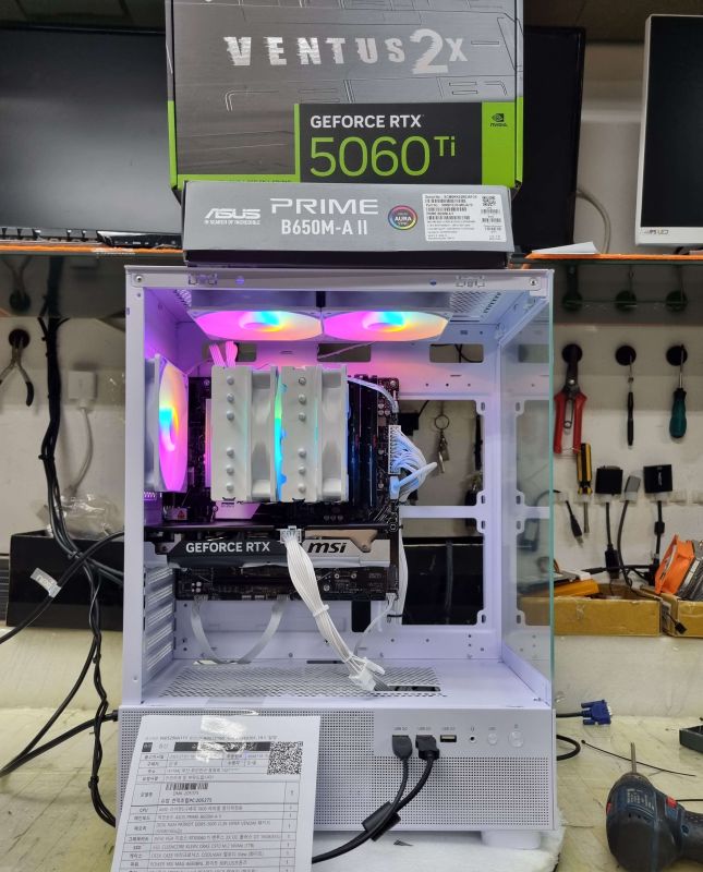 조립PC견적 사진1 AMD 라이젠5-5세대 7600 라파엘 멀티팩정품 (쿨러포함), MSI 지포스 RTX 5060 Ti 벤투스 2X OC 플러스 D7 16GB