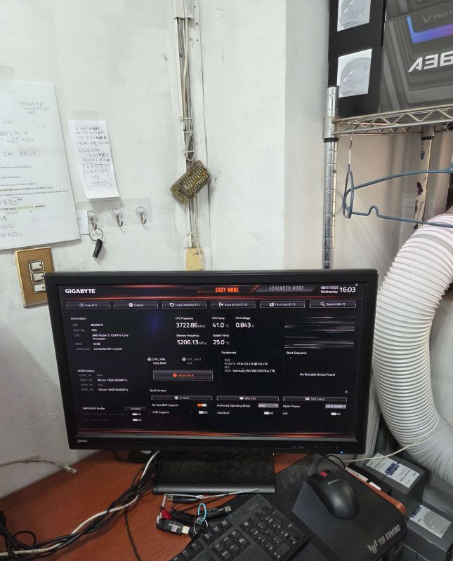 조립PC견적 사진2 AMD 라이젠5-5세대 7500F (라파엘) (벌크), [한성] PNY GeForce RTX 5070 D7 12GB Triple Fan