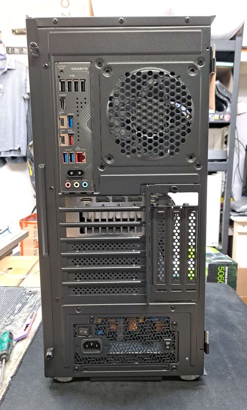 조립PC견적 사진1 AMD 라이젠9-6세대 9950X3D (그래니트 릿지) (정품), GIGABYTE 지포스 RTX 5080 GAMING OC D7 16GB 피씨디렉트