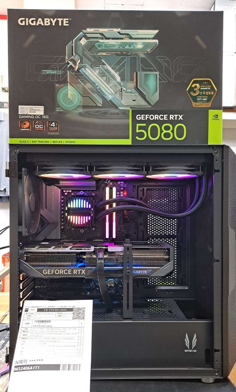 조립PC견적 사진2 AMD 라이젠9-6세대 9950X3D (그래니트 릿지) (정품), GIGABYTE 지포스 RTX 5080 GAMING OC D7 16GB 피씨디렉트