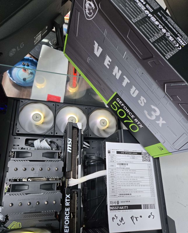 조립PC견적 사진2 AMD 라이젠7-5세대 7800X3D 라파엘 멀티팩정품 , MSI 지포스 RTX 5070 벤투스 2X OC D7 12GB
