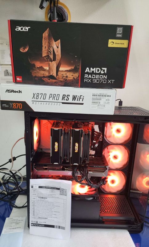 조립PC견적 사진1 AMD 라이젠7-5세대 7800X3D 라파엘 멀티팩정품 , [한성] 에이서 Nitro 라데온 RX 9070 XT OC D6 16GB