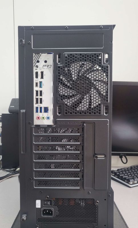 조립PC견적 사진1 AMD 라이젠7-6세대 9800X3D (그래니트 릿지) (멀티팩(정품)), ASRock B650M Pro X3D 에즈윈