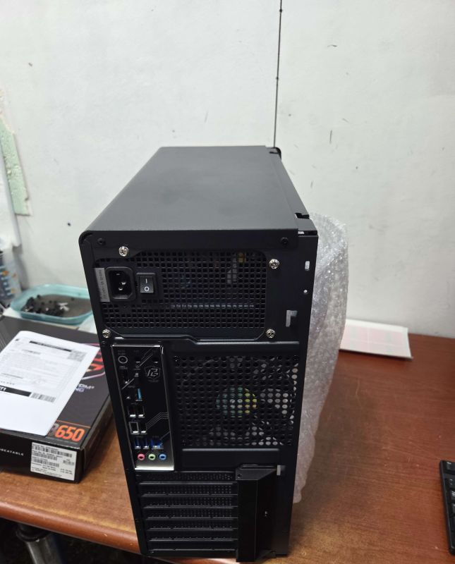 조립PC견적 사진4 AMD 라이젠5-5세대 8600G (피닉스) (멀티팩(정품)), ASRock B650M PG Lightning 에즈윈