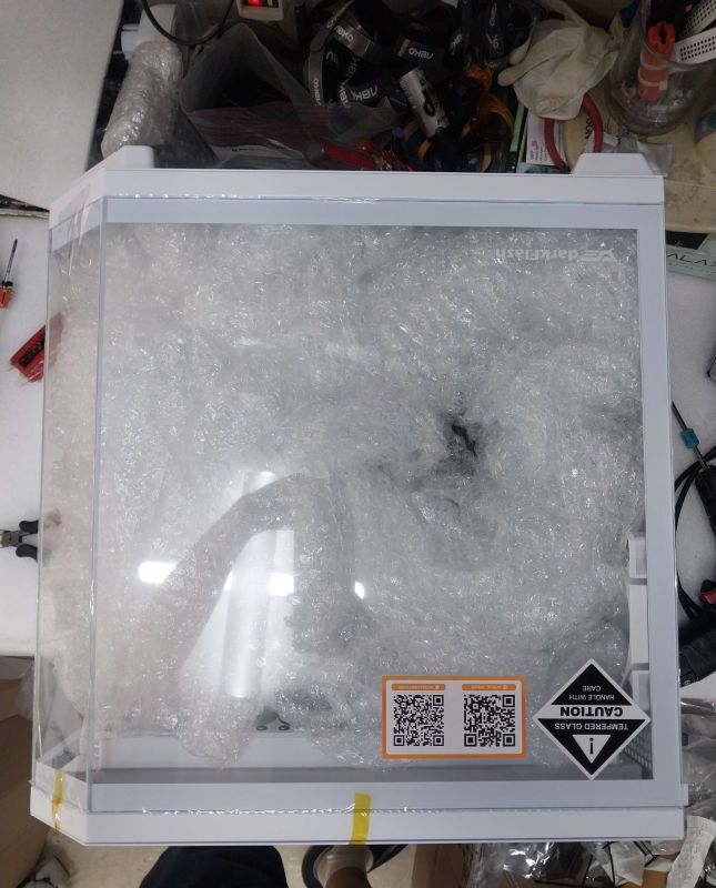 조립PC견적 사진4 인텔 코어i5-13세대 13600KF (랩터레이크) (벌크), [한성] PNY GeForce RTX 5070 OC D7 12GB Triple Fan