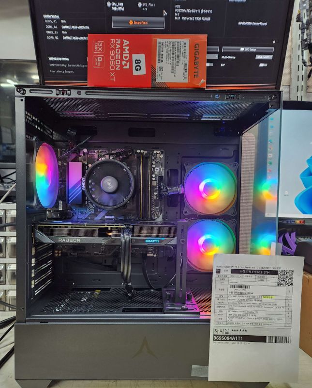 조립PC견적 사진1 AMD 라이젠5-5세대 7500F 라파엘 멀티팩정품 (쿨러포함), GIGABYTE 라데온 RX 9060 XT Gaming OC D6 8GB 제이씨현