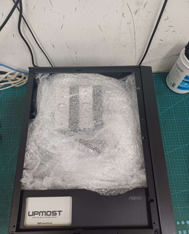 조립PC견적 사진4 AMD 라이젠7-5세대 7800X3D 라파엘 멀티팩정품 , [한성] PNY GeForce RTX 5070 OC D7 12GB Triple Fan