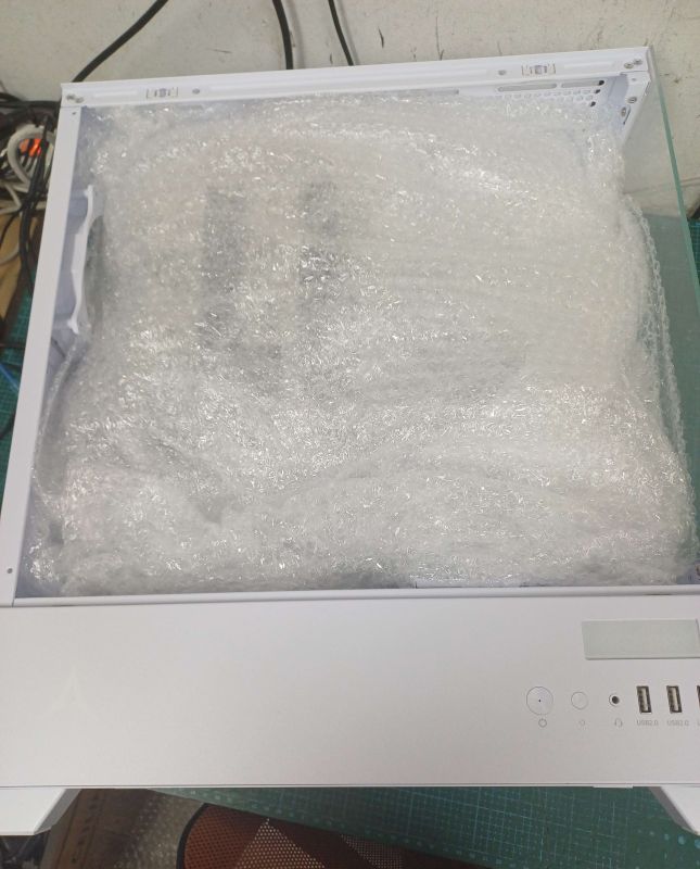 조립PC견적 사진4 인텔 코어 울트라7 시리즈2 265K (애로우레이크) (벌크), INNO3D 지포스 RTX 5060 Ti OC D7 8GB X3