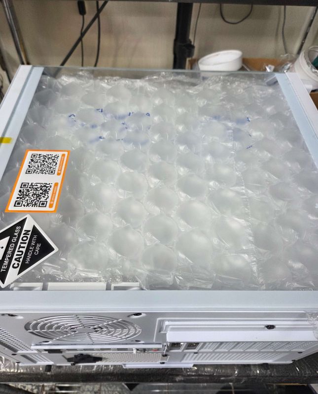 조립PC견적 사진3 AMD 라이젠7-5세대 7800X3D 라파엘 멀티팩정품 , 갤럭시 GALAX 지포스 RTX 5060 WHITE OC D7 8GB