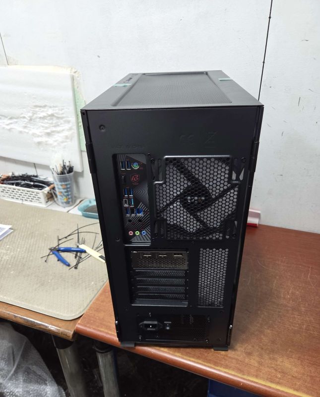 조립PC견적 사진4 인텔 코어i9-13세대 13900K (랩터레이크) (벌크), MSI 지포스 RTX 3050 벤투스 2X E OC D6 6GB