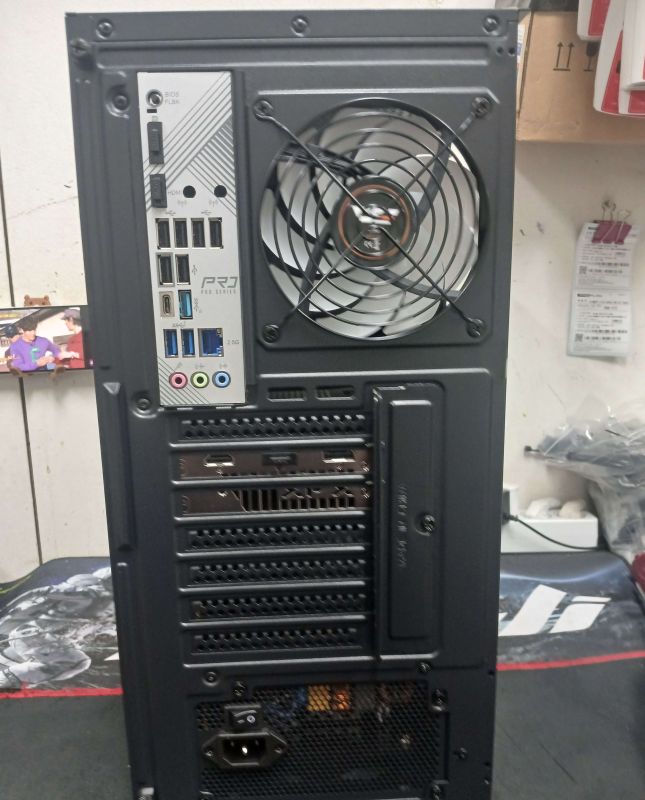 조립PC견적 사진1 AMD 라이젠5-6세대 9600X (그래니트 릿지) (멀티팩(정품)), XFX 라데온 RX 9060 XT SWIFT DUAL OC D6 16GB