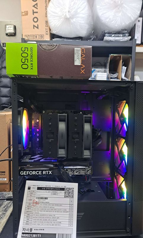 조립PC견적 사진2 AMD 라이젠5-5세대 7500F (라파엘) (벌크), 갤럭시 GALAX 지포스 RTX 5050 BLACK OC D6 8GB DUAL HDMI