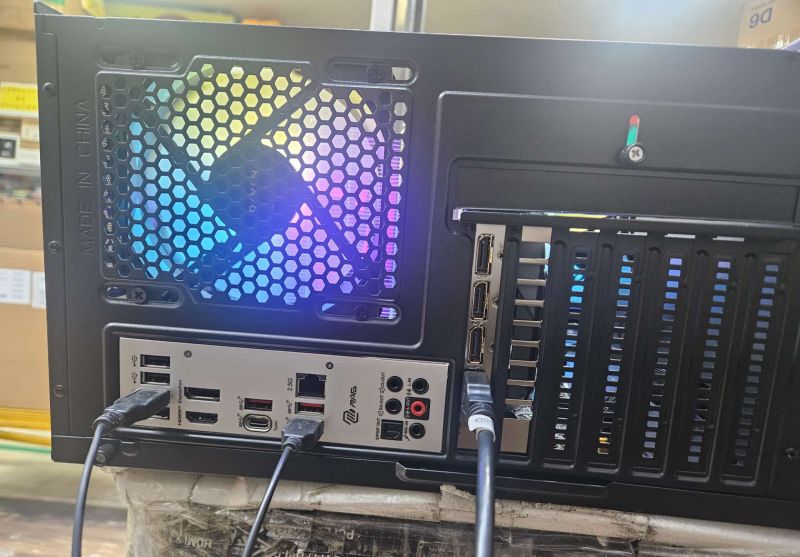 조립PC견적 사진2 인텔 코어i5-14세대 14400F (랩터레이크 리프레시) (정품), GIGABYTE 지포스 RTX 5060 GAMING OC D7 8GB 제이씨현