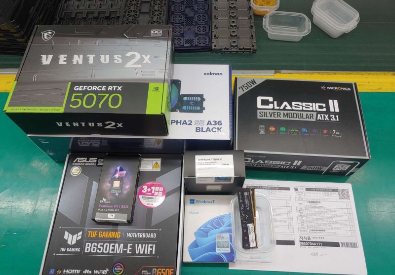 조립PC견적 사진1 AMD 라이젠7-5세대 7800X3D 라파엘 멀티팩정품 , MSI 지포스 RTX 5070 벤투스 2X OC D7 12GB