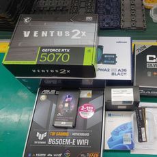 AMD 라이젠7-5세대 7800X3D 라파엘 멀티팩정품 , MSI 지포스 RTX 5070 벤투스 2X OC D7 12GB