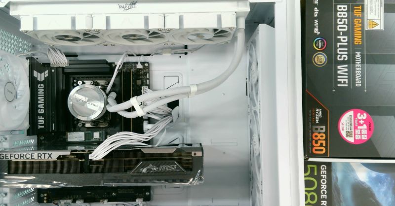 조립PC견적 사진1 AMD 라이젠7-6세대 9800X3D (그래니트 릿지) (멀티팩(정품)), MSI 지포스 RTX 5080 뱅가드 SOC D7 16GB 하이퍼프로져