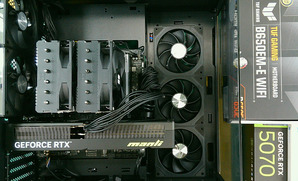 AMD 라이젠7-5세대 7800X3D 라파엘 멀티팩정품 , MANLI 지포스 RTX 5070 Nebula D7 12GB Dual Fan 대원씨티에스 : 견적 PC 갤러리