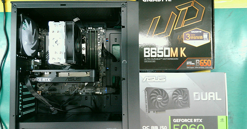 조립PC견적 사진1 AMD 라이젠5-5세대 7500F 라파엘 멀티팩정품 (쿨러포함), ASUS DUAL 지포스 RTX 5060 EVO OC D7 8GB 대원씨티에스
