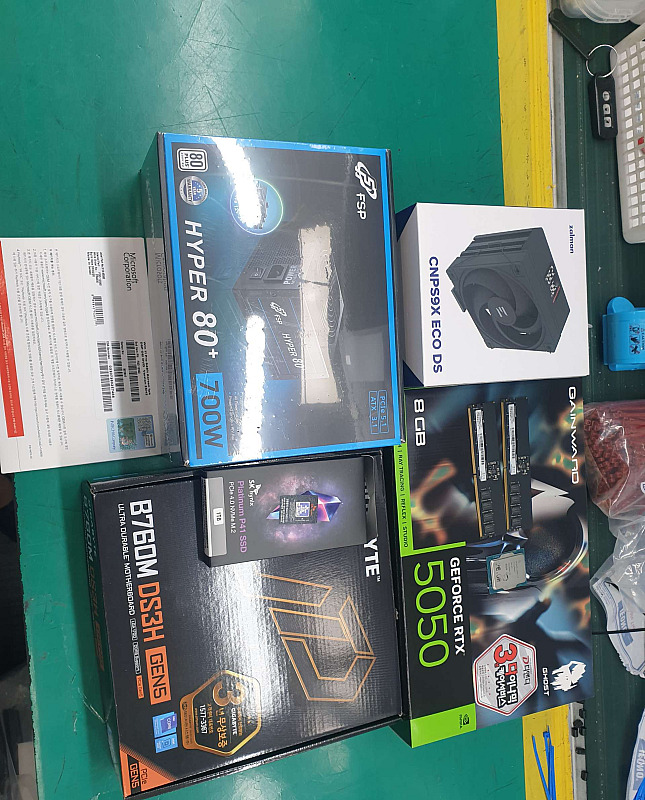 조립PC견적 사진4 인텔 코어i7-12세대 12700KF (엘더레이크) (정품), GAINWARD 지포스 RTX 5050 고스트 D6 8GB