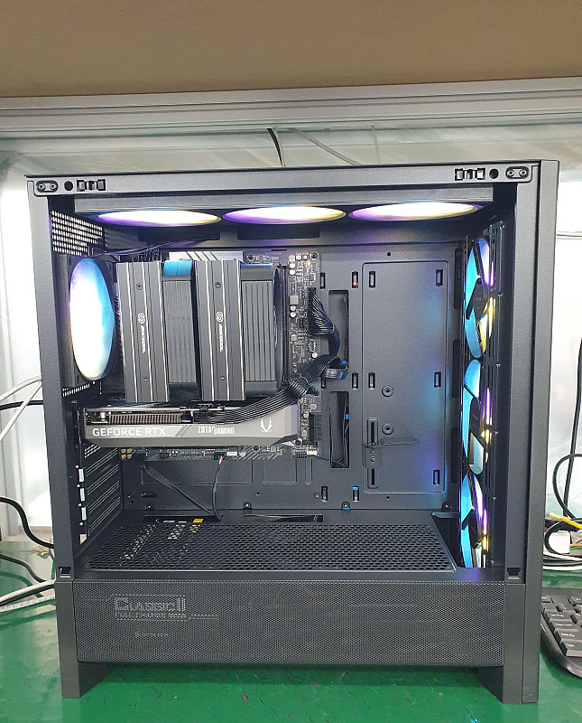 조립PC견적 사진3 인텔 코어i7-14세대 14700F (랩터레이크 리프레시) (벌크), ZOTAC GAMING 지포스 RTX 5060 Ti Twin Edge OC D7 8GB