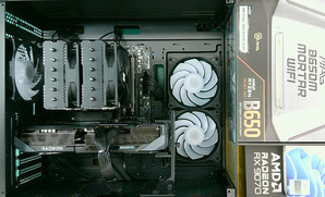 AMD 라이젠7-6세대 9800X3D (그래니트 릿지) (멀티팩(정품)), GIGABYTE 라데온 RX 9070 XT GAMING OC D6 16GB 피씨디렉트 : 견적 PC 갤러리
