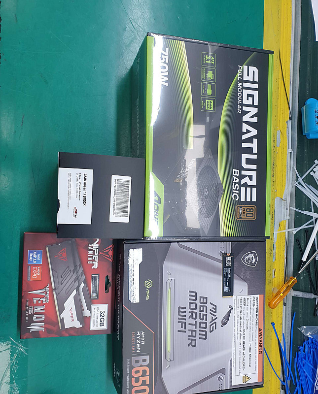 조립PC견적 사진1 AMD 라이젠7-6세대 9700X (그래니트 릿지) (멀티팩(정품)), MSI MAG B650M 박격포 WIFI