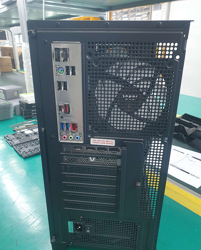 조립PC견적 사진2 AMD 라이젠5-6세대 9600X (그래니트 릿지) (멀티팩(정품)), ZOTAC GAMING 지포스 RTX 5060 Ti Twin Edge OC D7 8GB